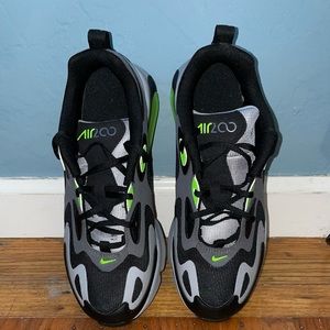 Size 8 women’s Air Max 200